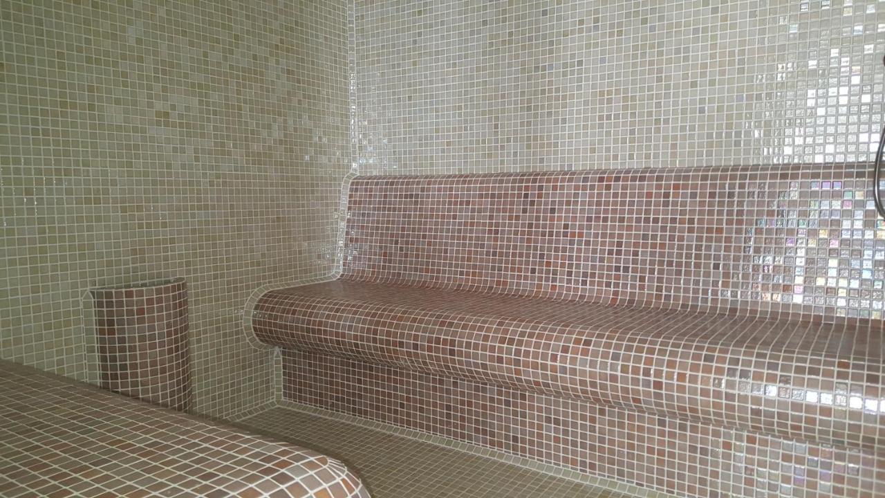 ハイデゥソボスローParis-Lux.アパートメント エクステリア 写真